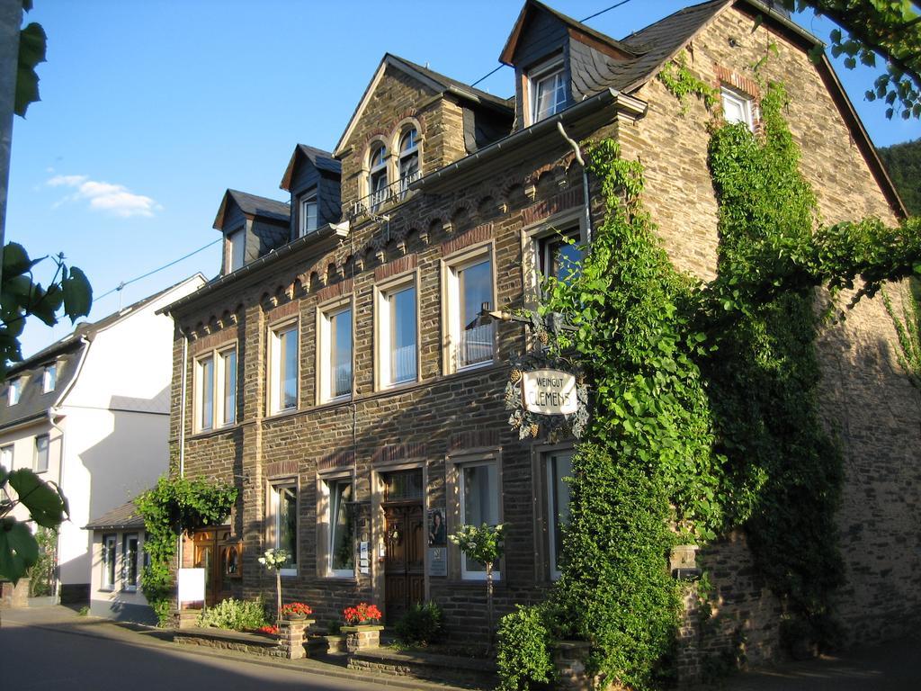 Hotel Weingut Clemens Ellenz-Poltersdorf Esterno foto