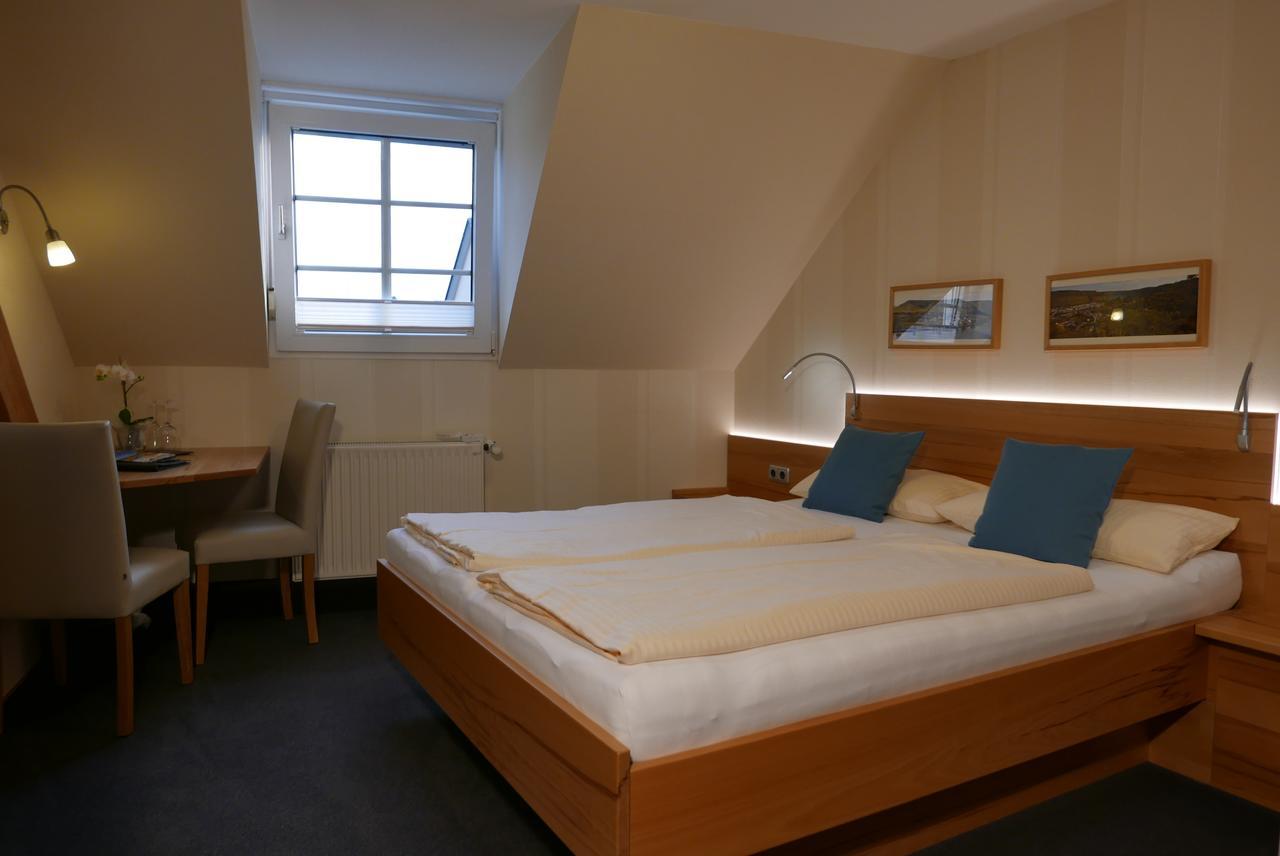 Hotel Weingut Clemens Ellenz-Poltersdorf Esterno foto